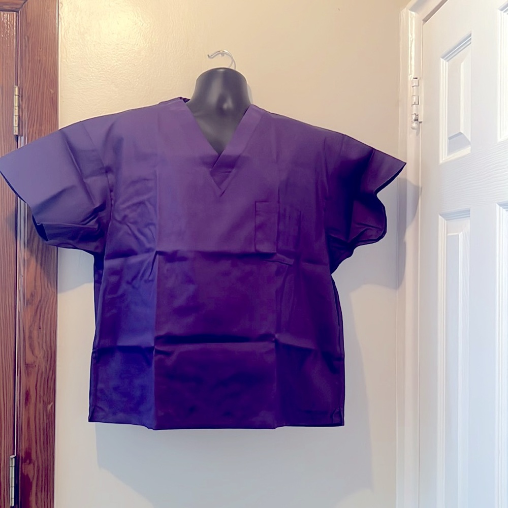 NWT Purple scrub top in size Large
